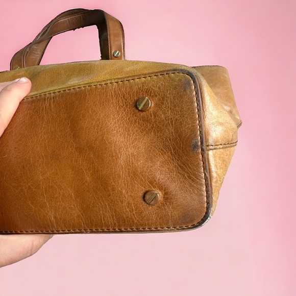 Tory Burch Bombe Tan Glazed Leather Handbag Zip Top Tote - Picture 9 of 9